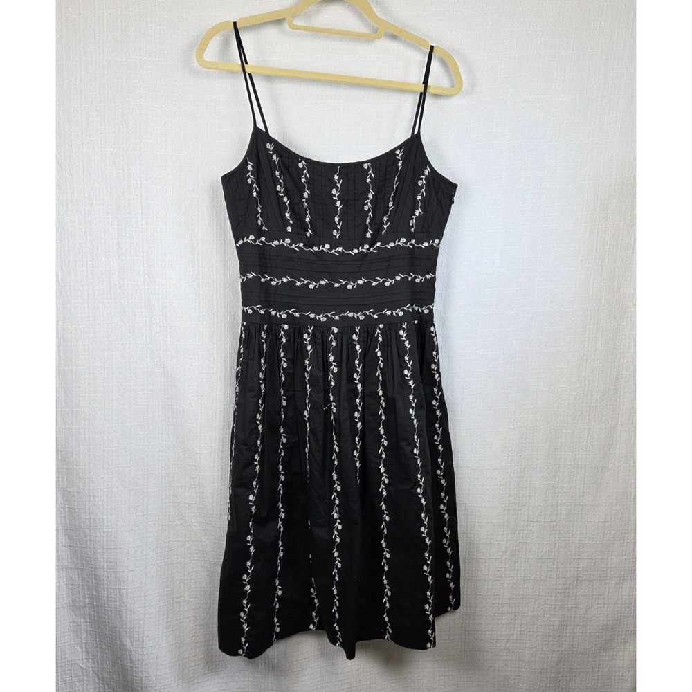 Ann Taylor Black Embroidered Floral Sleeveless Flare‎ Dress Milkmaiden Size 6